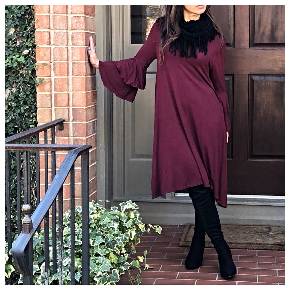 ✨LAST ONE ✨Purple layered bell sleeves dress - Picture 2 of 8